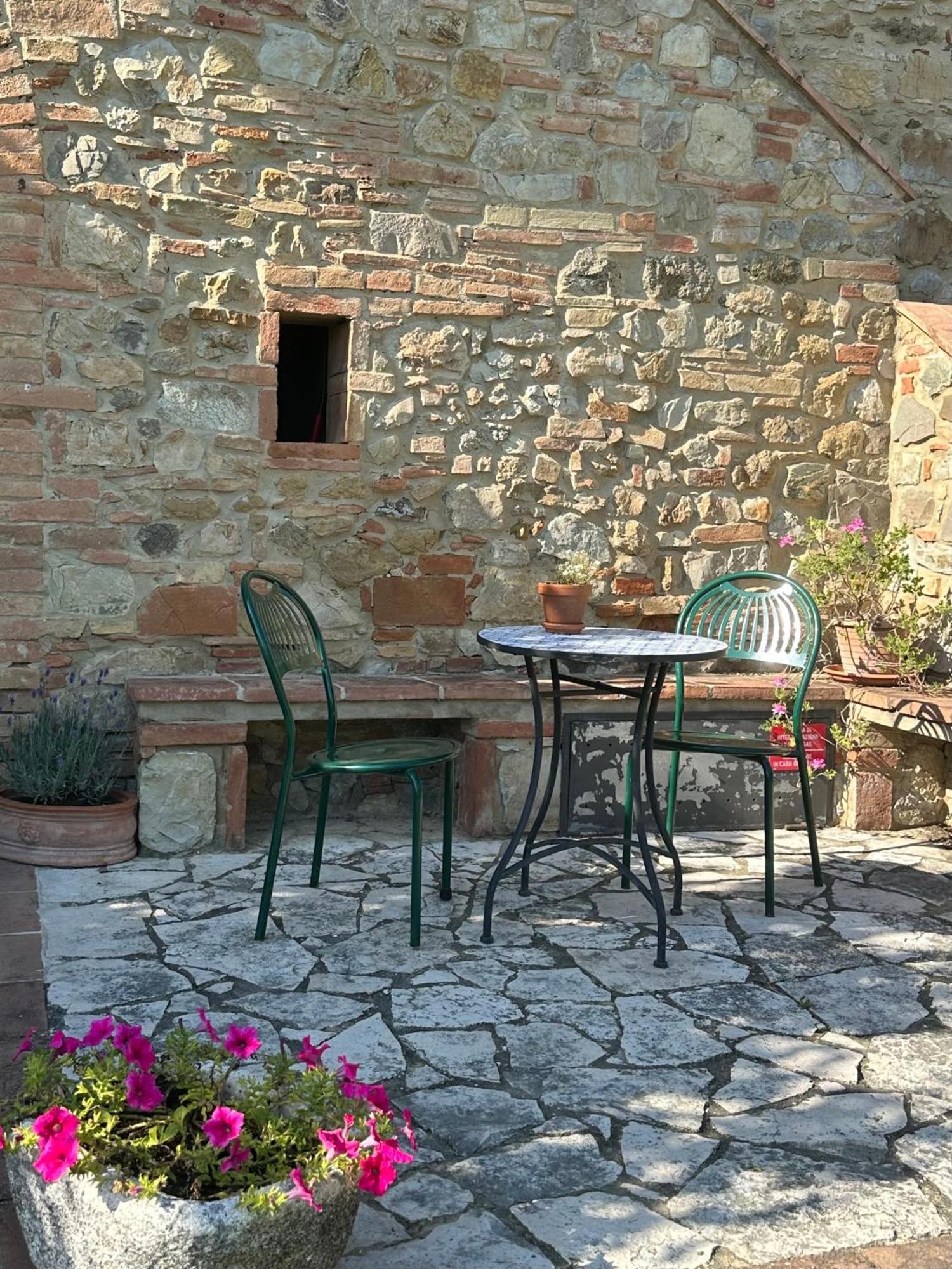 Апартаменты Borgo Tignano Казоле-д'Эльса Экстерьер фото